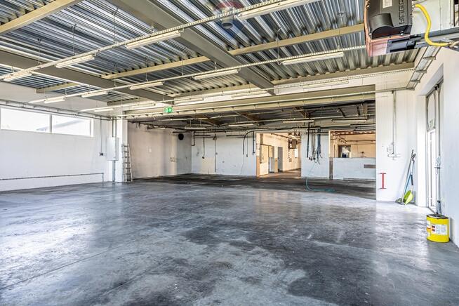 Krotoszyn/Biadki Obiekt produkcyjny Hale,magazyny