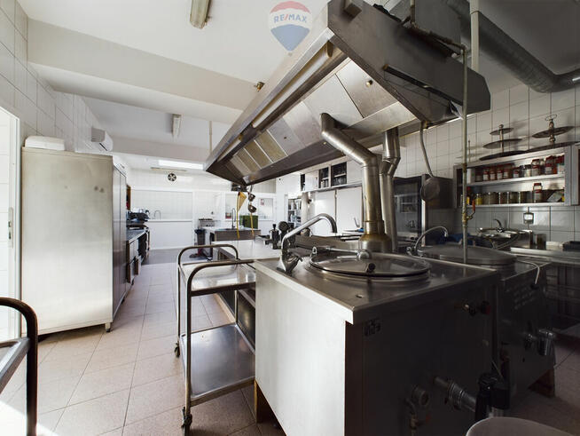 Hotel z Salą Weselną, Gotowy Biznes, Inwestycja!