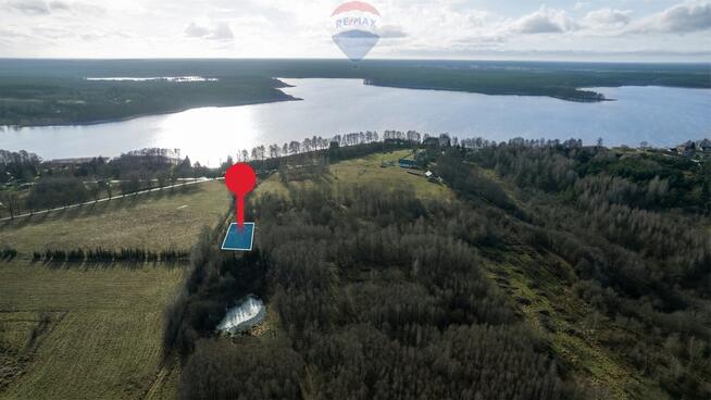 Działka budowlana nad jeziorem!