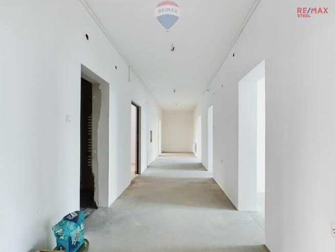 Nieruchomość Komercyjna na Sprzedaż w Radomiu