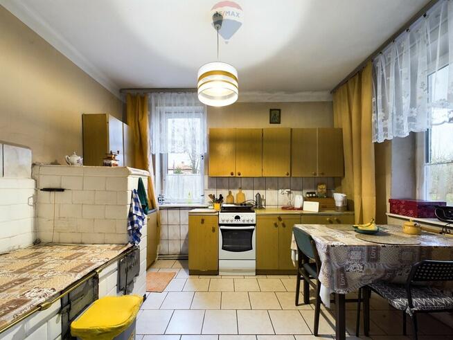 Urokliwy Dom z Dużą Działką i Sadem w Szyszczycach