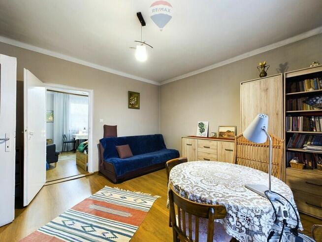 Urokliwy Dom z Dużą Działką i Sadem w Szyszczycach