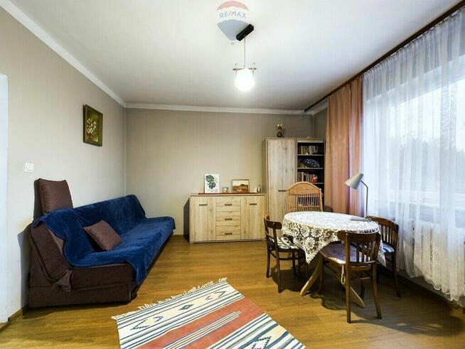 Urokliwy Dom z Dużą Działką i Sadem w Szyszczycach