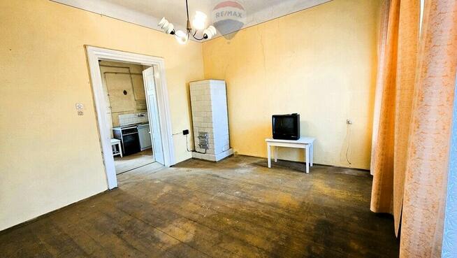 Budynek 130 m2 do zamieszkania lub pod działalność