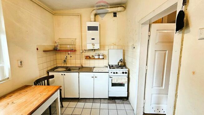 Budynek 130 m2 do zamieszkania lub pod działalność