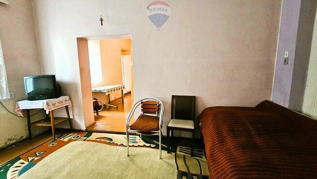 Budynek 130 m2 do zamieszkania lub pod działalność