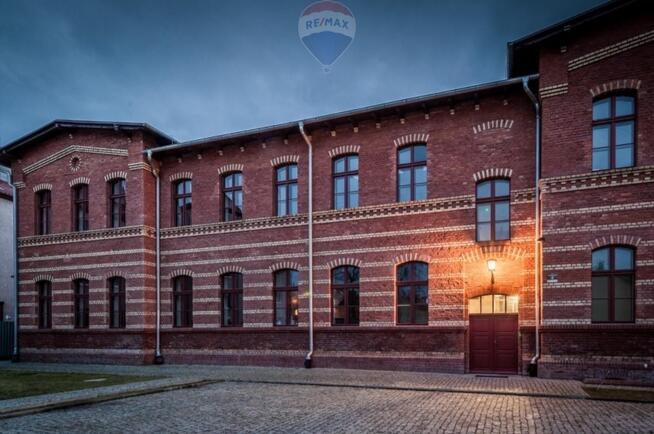 Biuro LOFT z antresolą