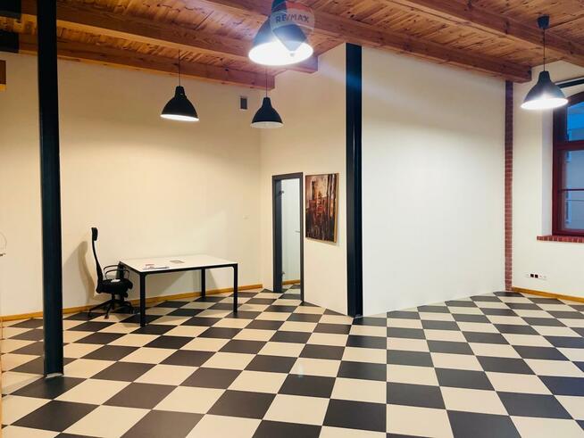 Biuro LOFT z antresolą