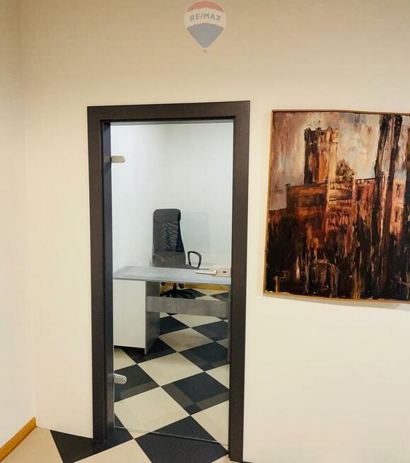 Biuro LOFT z antresolą