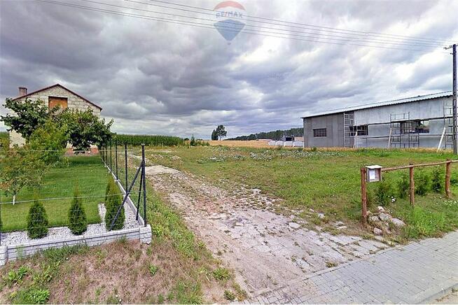 Plac składowy z magazynem