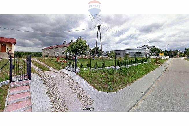 Plac składowy z magazynem