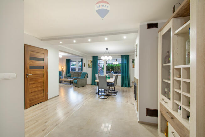 Elegancki, przestronny dom 250 m² w Kołobrzegu