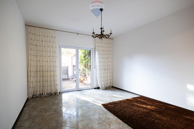 Dom w zabudowie szeregowej na sprzedaż w Zgierzu