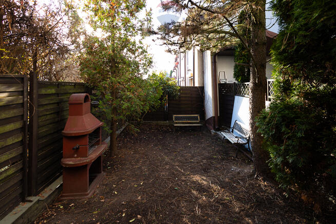 Dom w zabudowie szeregowej na sprzedaż w Zgierzu