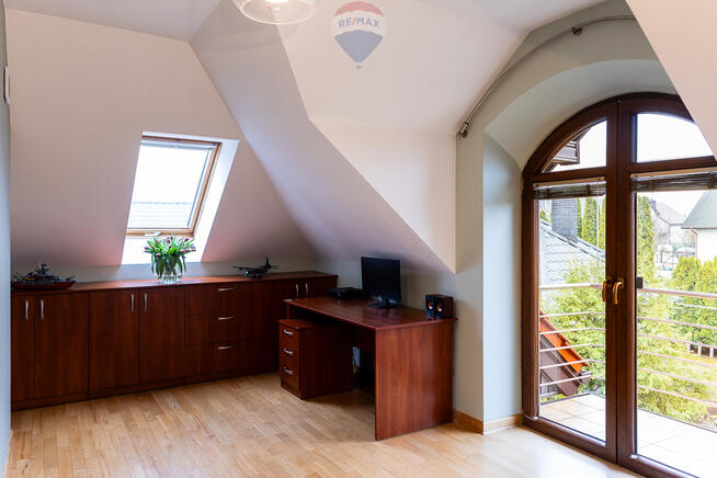 Wyjątkowy dom na sprzedaż w Głownie