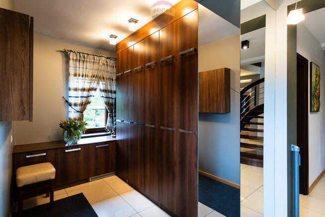 Wyjątkowy dom na sprzedaż w Głownie