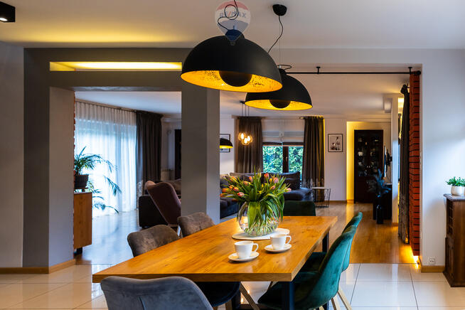 Wyjątkowy dom na sprzedaż w Głownie