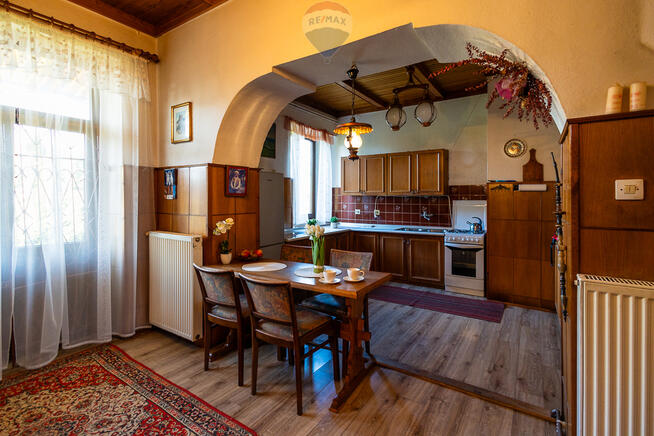 dom na działce 1092m2, blisko centrum, a na uboczu