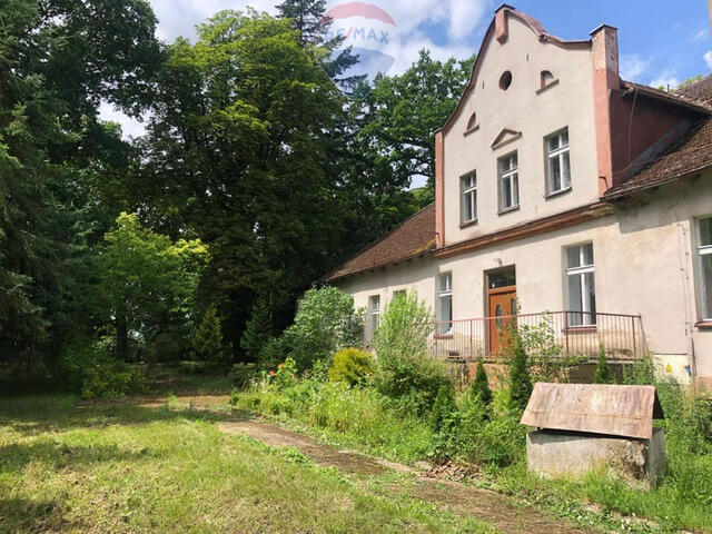 Unikalna Posiadłość Rolno-Rezydencyjna z Dworkiem