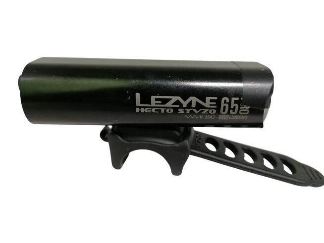 LAMPKA ROWEROWA LEZYNE 65 PRO HCTWO 210 LUMENOW