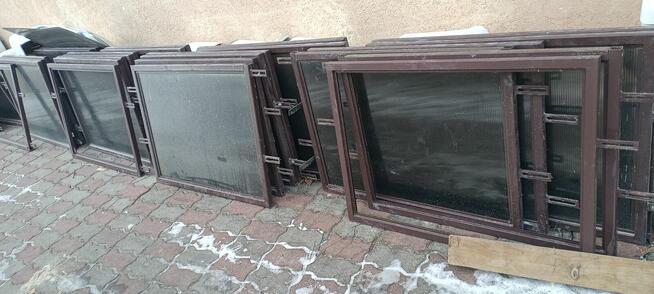 drzwi drewniany z ramą