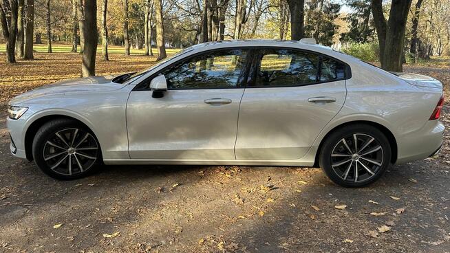 VOLVO S60 2.0 benzyna 310 KM. AWD Momentum Pro