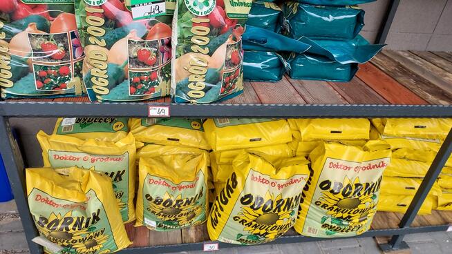 Podloza ogrodnicze, nawozy