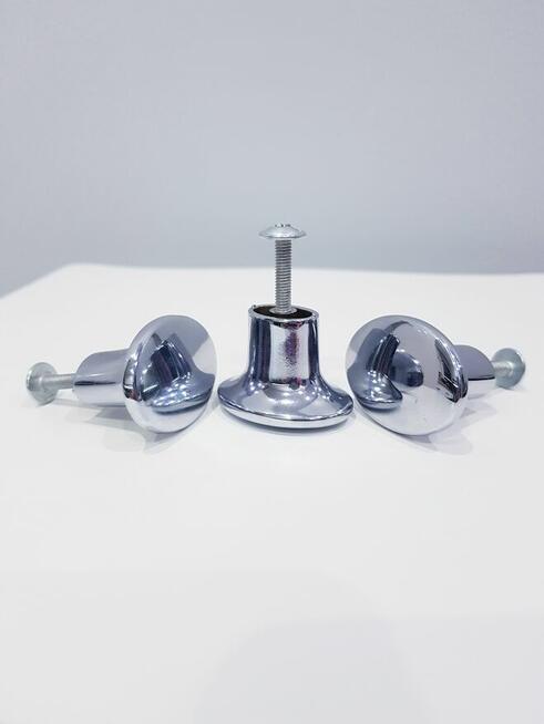 Zestaw ozdobnych klamek, uchwytów do komody, szafek nocnych