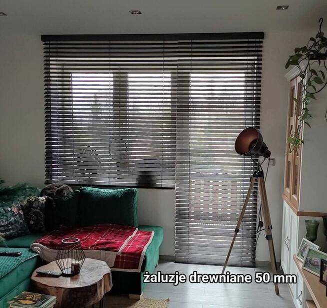Żaluzje drewniane, plisy, rolety D/N, moskitiery