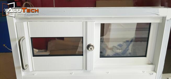 Okno przesuwane w bok doprzyczepy gastronomicznej kontenera