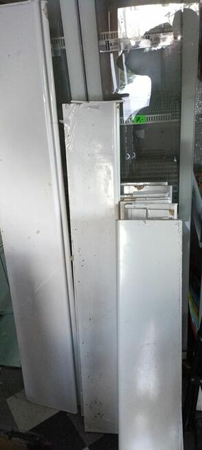 drzwi drewniany z ramą