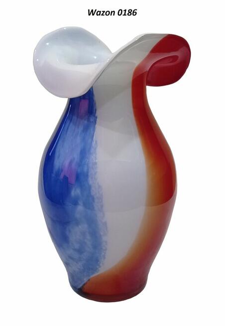 Wazon z Kolekcji Huty Szkła w Tarnowcu