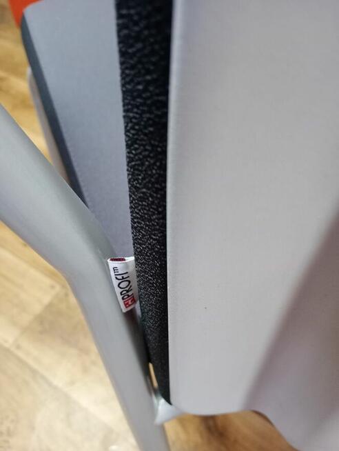 Krzesło konferencyjne szare PROFIM ONE21H Krzesła fotele