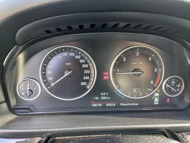 BMF F10 - Biały z Oryginalnym przebiegiem