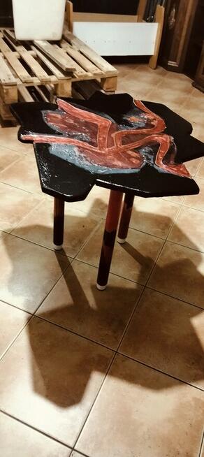 Degaz...Stolik kawowy z żywica epoksydowa ..