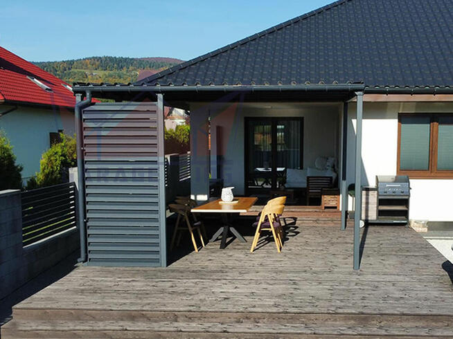 Nowoczesne wiaty samochodowe, carporty, blaszane altany