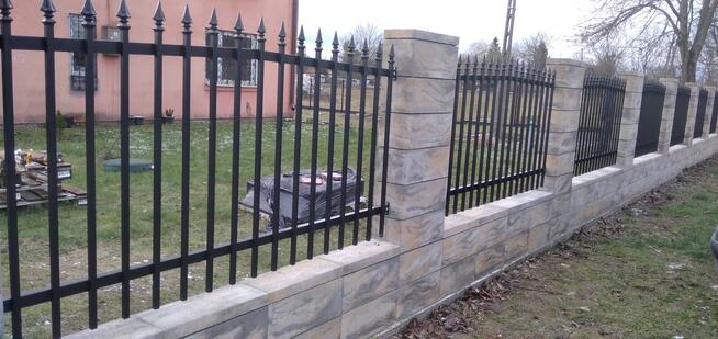 Dachy od A do Z. Docieplenia, murowanie brukarskie usługi..