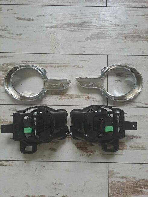Peugeot 208 halogen lewy prawy nowy komplet