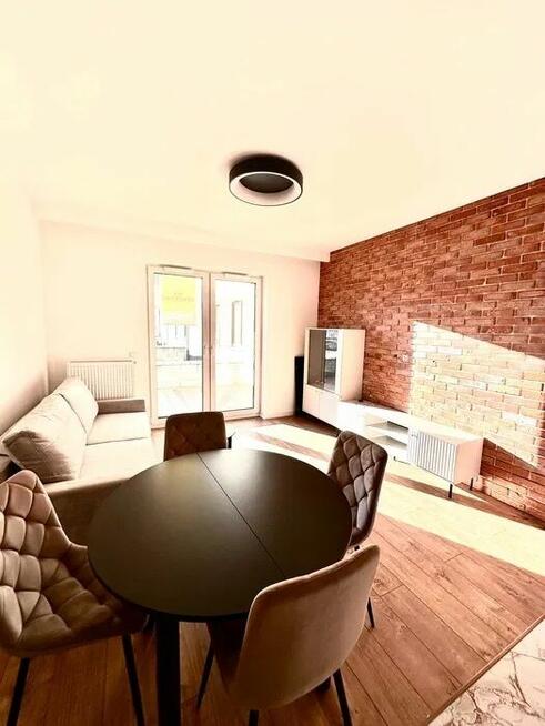 Nowoczesny apartament przy zalewie