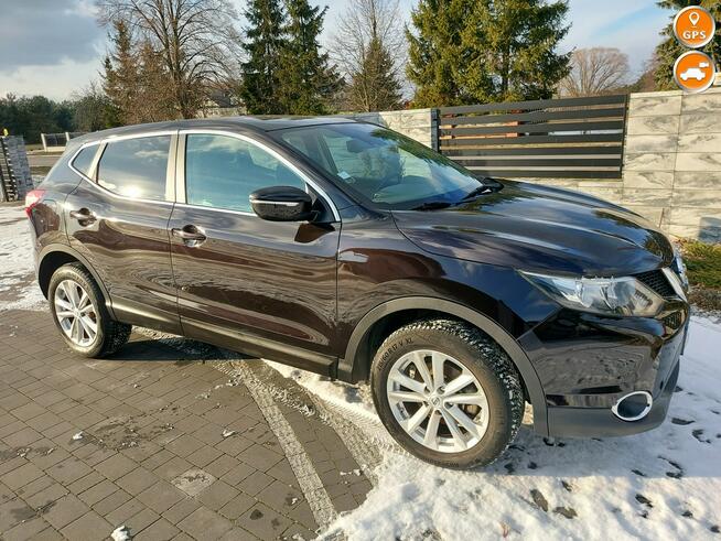 Nissan Qashqai 1.2 benzyna kamera navigacja 360 nowy rozrząd