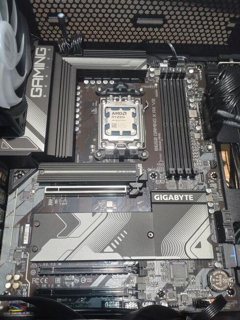 Naprawa / składanie komputerów, czyszczenie konsoli