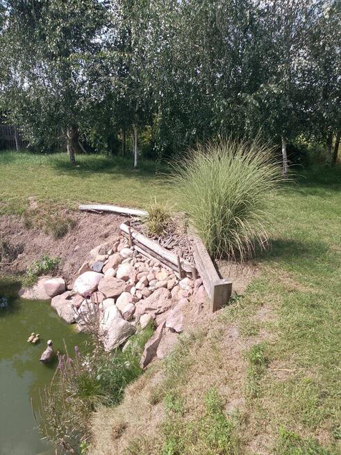 Sprzedam działkę budowlaną ze stawem