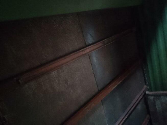 Sprzedam dwa rozrzutniki dwuosiowe