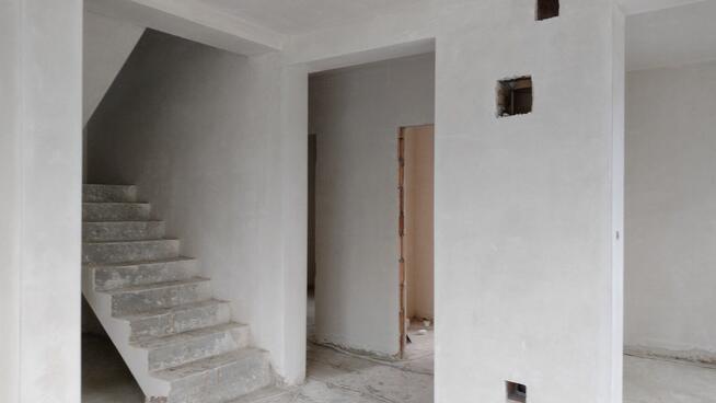 Mycie elewacji ,podbitka dachowa