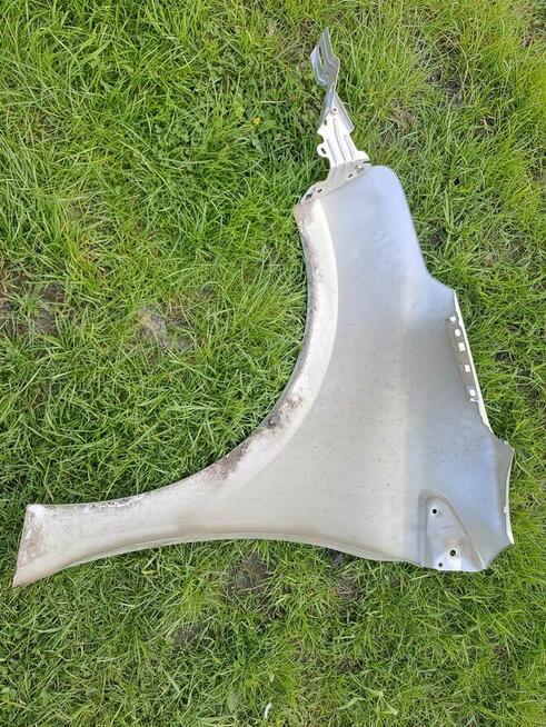 Peugeot 208 błotnik prawy przód EZRC