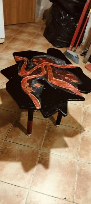 Degaz...Stolik kawowy z żywica epoksydowa ..