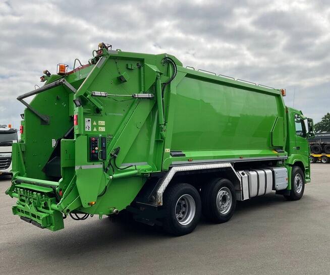 Smieciarka Geesink Volvo FM