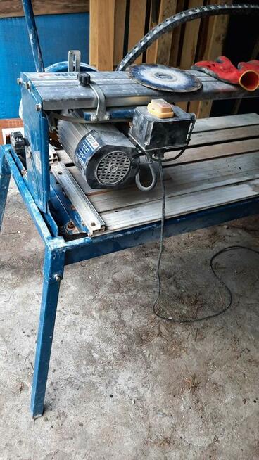 Przecinarka do glazury