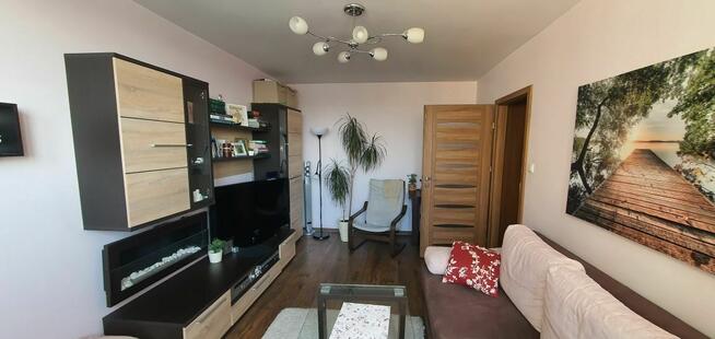 Zamienię dwa pokoje komunalne 37m