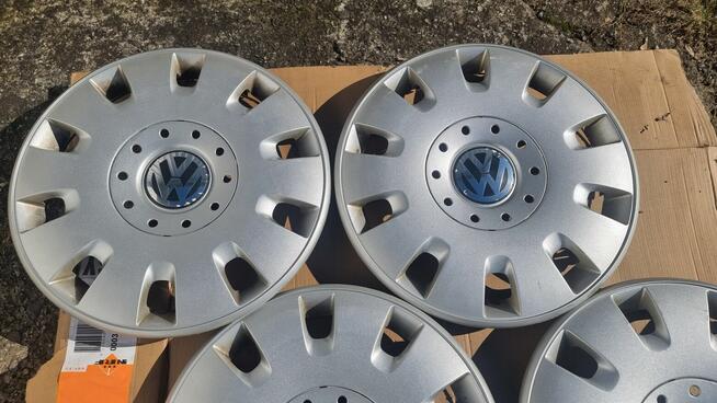 Kołpaki 16 VW 7H0601147D T4 T5 T6 Sharan Passat Golf Touran